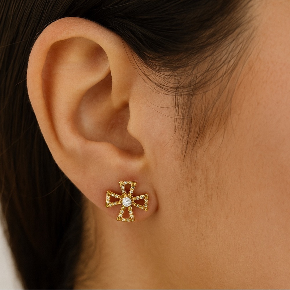 Anthropologie Gold Clover Stud Earrings with Intricate Design